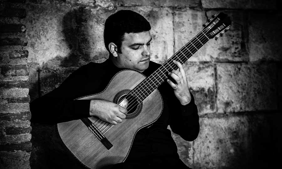 Vicente Coves