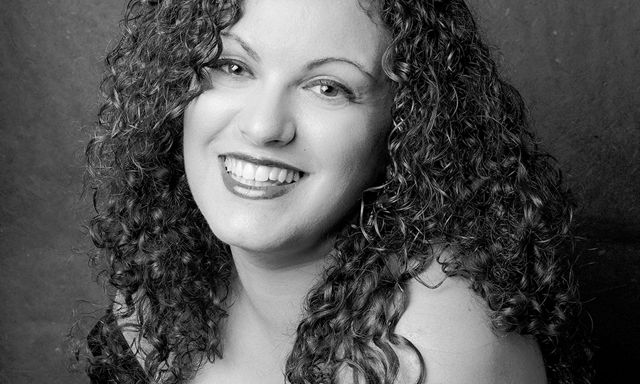 Mónica Campaña